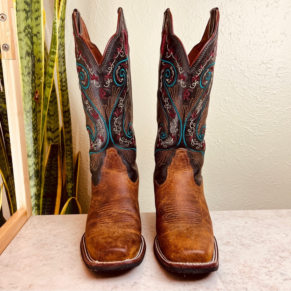 Tony Lama Brown Leather Western Heeled Boots with Turquoise & Red Embroidery - Picture 8 of 15